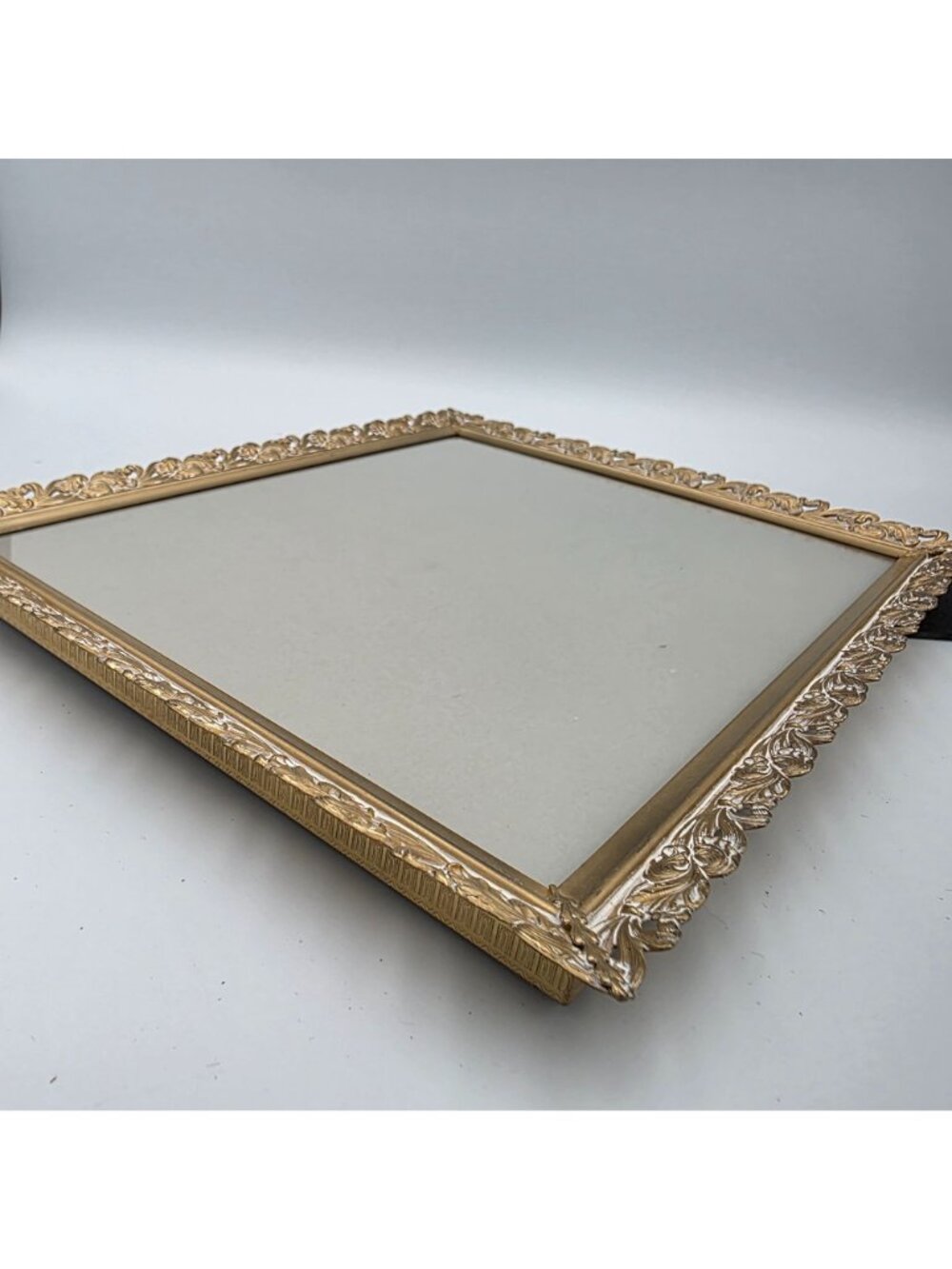 Vintage Gold-Tone Ornate Floral Picture Frame Filigree Hollywood Regency 8x10" - Picture 7 of 10
